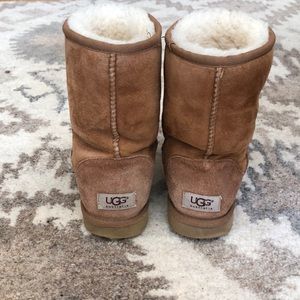 UGG Classic Chesnut Brown Boots